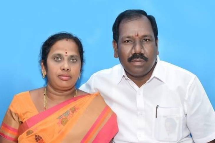 ஒன்றிய கவுன்சிலர் திரு.மாசிலாமணி-திருமதி.அபிராமி தம்பதியினருக்கு  24-ஆவது திருமணநாள் வாழ்த்துகள்