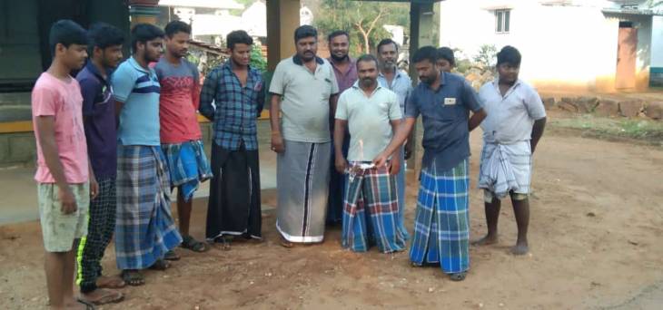 ஒரே சாதி இரட்டை சான்றிதழ்! - அரசாணை நகல் எரிப்பு போராட்டத்தில் தொட்டியநாயக்கர் சமுதாயம்.