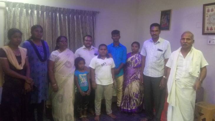 இளம் சாதனையாளருக்கு குவியும் பாராட்டுக்கள்! நீளும் உதவிக்கரங்கள்!