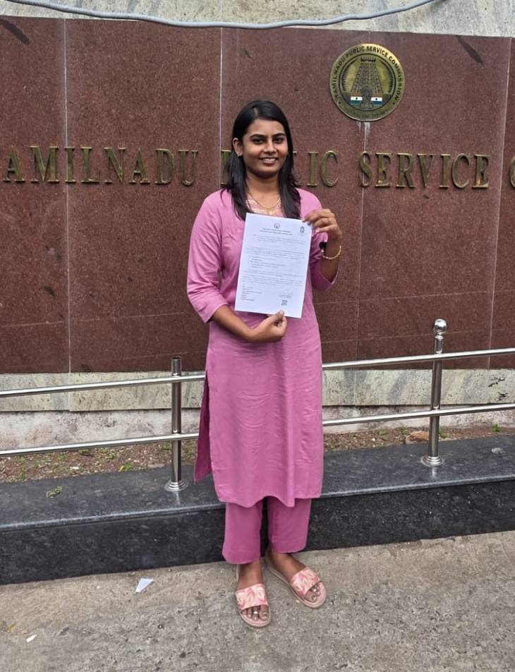 கட்டபொம்மன் அகாடமி மாணவி நிஷிந்தா குரூப்2ஏ தேர்வில் வெற்றி!