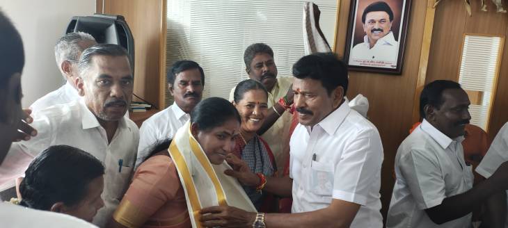 தடைகளைத் தகர்த்தெறிந்து வெல்லும் தனலட்சுமி!