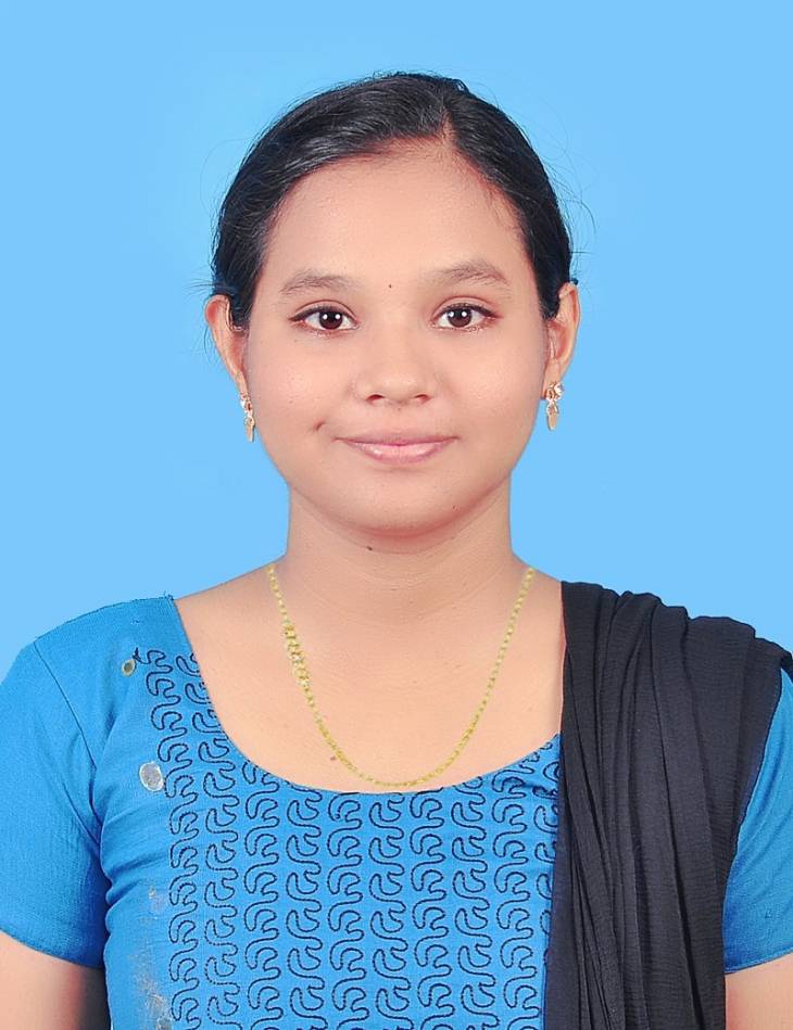 +2 தேர்வில் முதலிடம் பெற்ற கோபிகா, ஹரீஷ் ஆகியோருக்கு வாழ்த்து!